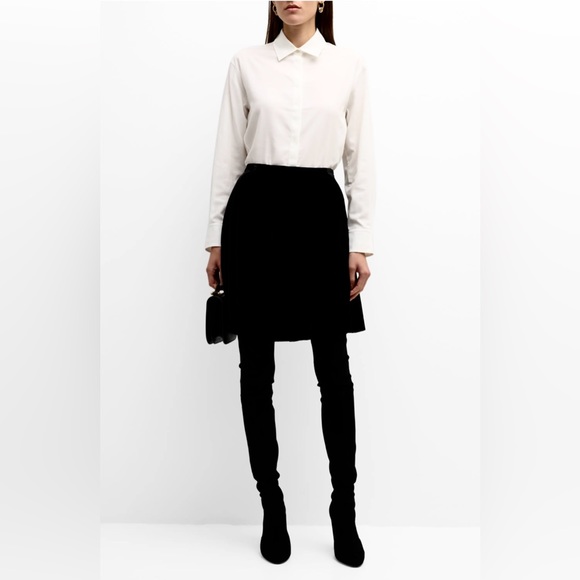 GIORGIO ARMANI Black Velvet Skirt, Size EUR 44 US 8 RETAIL $698 Waist 14” - Picture 2 of 8